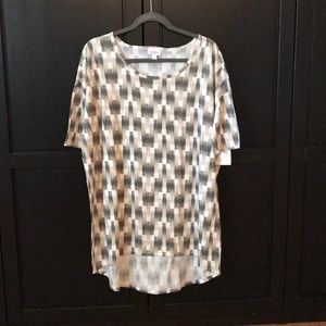 LulaRoe Irma top